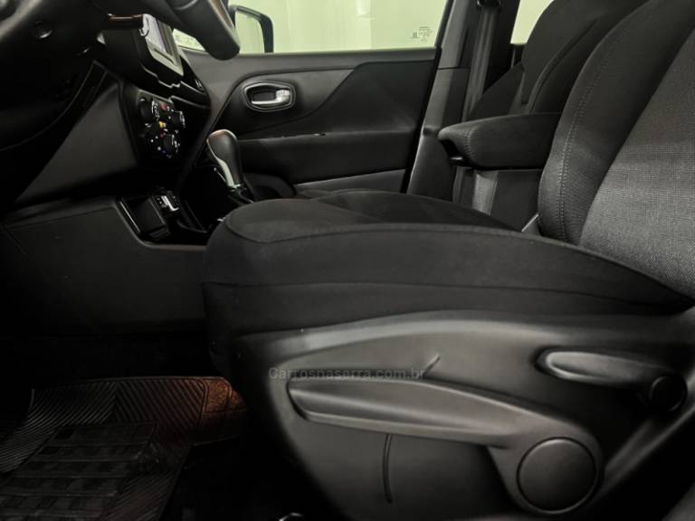 JEEP - RENEGADE - 2019/2019 - Preta - Sob Consulta