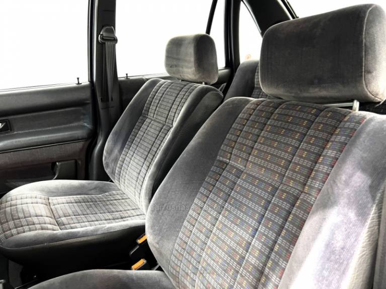VOLKSWAGEN - SANTANA - 1995/1995 - Azul - Sob Consulta