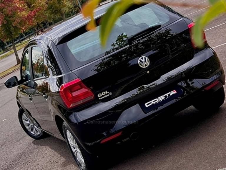 VOLKSWAGEN - GOL - 2018/2018 - Preta - R$ 49.000,00