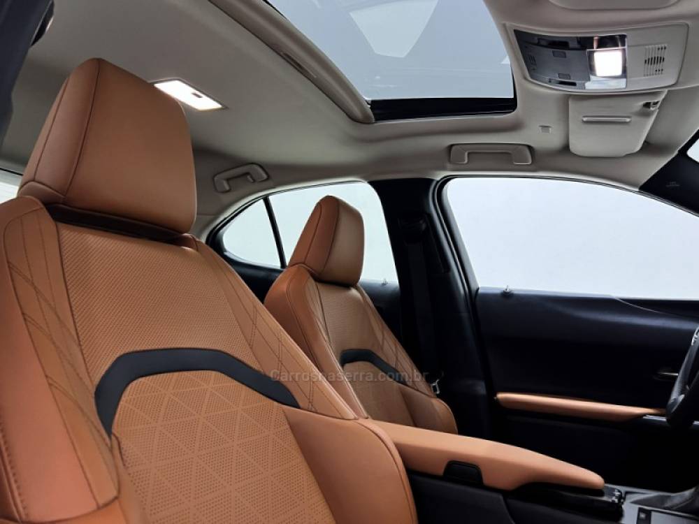 LEXUS - UX 250H - 2019/2019 - Branca - Sob Consulta