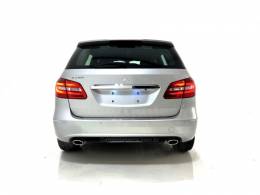 MERCEDES-BENZ - B 200 - 2014/2014 - Prata - Sob Consulta