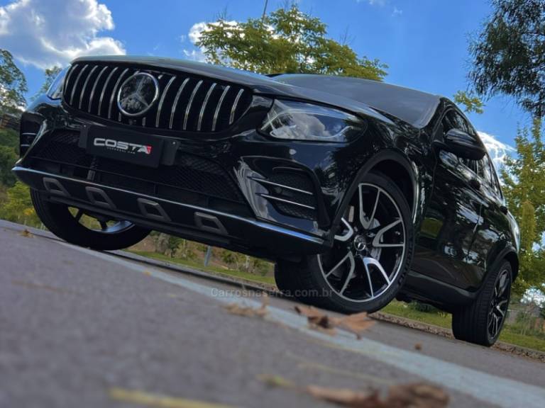 MERCEDES-BENZ - GLC 43 AMG - 2019/2019 - Preta - R$ 359.900,00