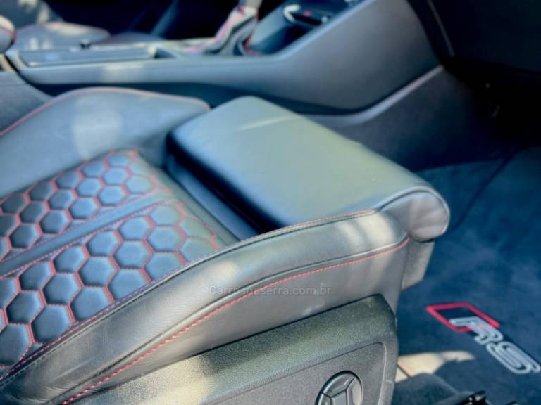 AUDI - RS Q3 - 2022/2022 - Preta - Sob Consulta