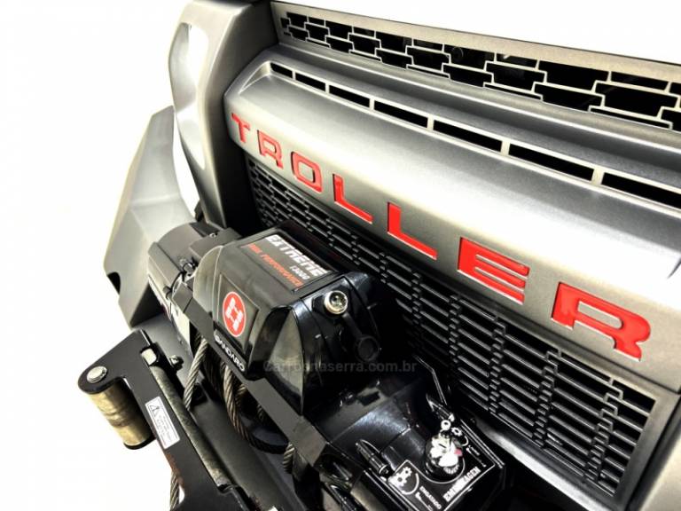 TROLLER - T4 - 2015/2015 - Prata - R$ 199.000,00