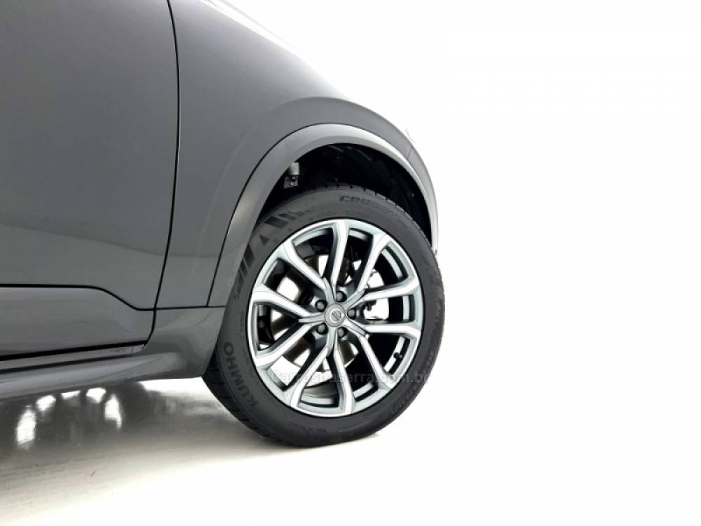 VOLVO - XC90 - 2019/2019 - Preta - Sob Consulta