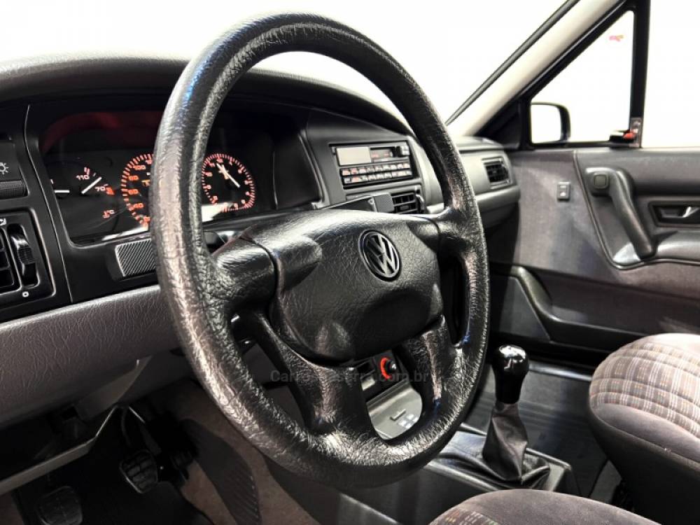 VOLKSWAGEN - SANTANA - 1995/1995 - Azul - Sob Consulta