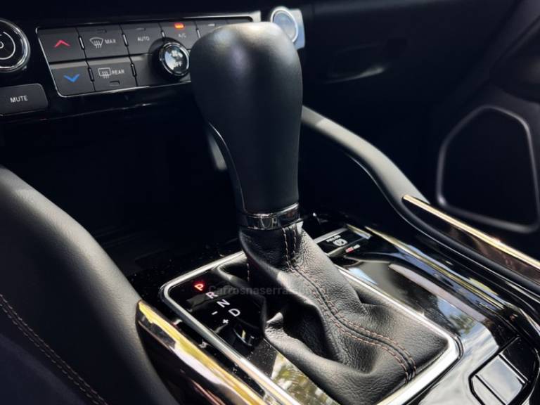 JEEP - COMMANDER - 2023/2023 - Preta - Sob Consulta