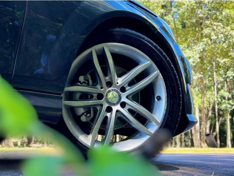 MERCEDES-BENZ - C 180 - 2014/2014 - Cinza - R$ 79.900,00