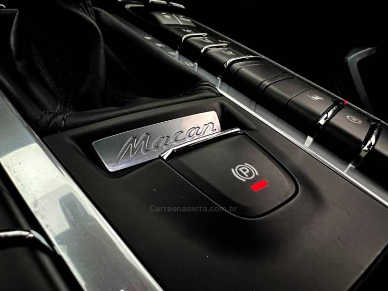 PORSCHE - MACAN - 2021/2021 - Vermelha - Sob Consulta