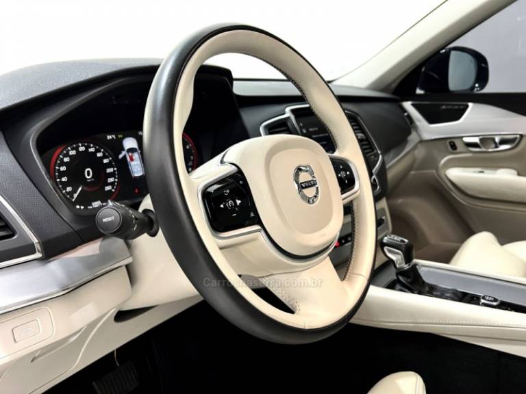 VOLVO - XC90 - 2019/2019 - Preta - Sob Consulta