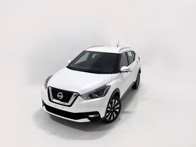 NISSAN - KICKS - 2020/2020 - Branca - Sob Consulta