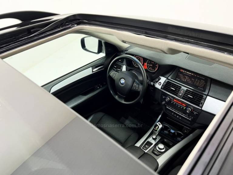 BMW - X5 - 2009/2009 - Preta - Sob Consulta