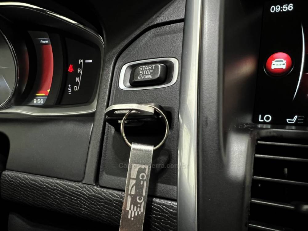 VOLVO - XC60 - 2015/2015 - Branca - Sob Consulta