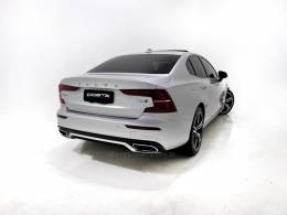 VOLVO - S60 - 2020/2020 - Prata - Sob Consulta