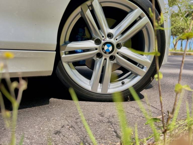 BMW - 125I - 2014/2014 - Branca - R$ 119.900,00