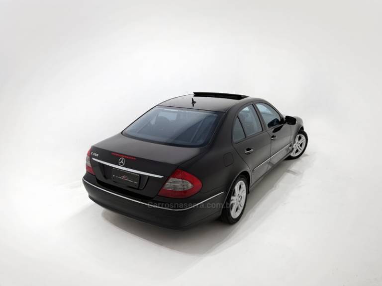 MERCEDES-BENZ - E 350 - 2007/2007 - Preta - Sob Consulta