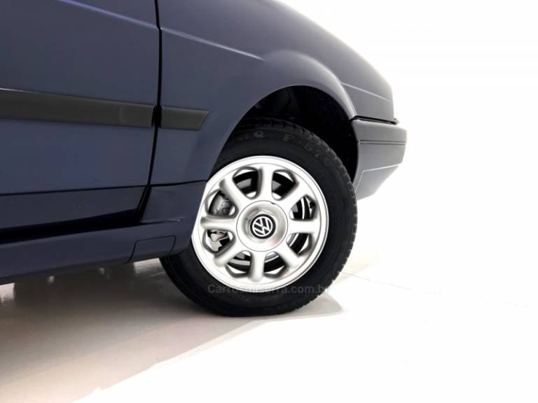 VOLKSWAGEN - SANTANA - 1995/1995 - Azul - Sob Consulta