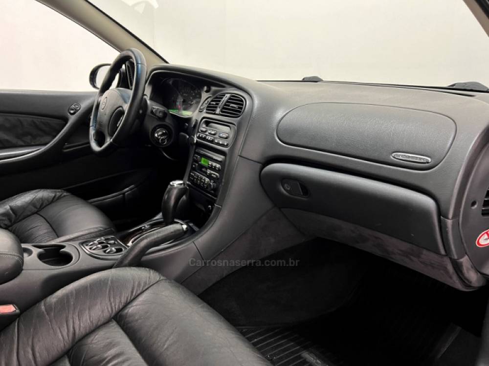 CHEVROLET - OMEGA - 2000/2000 - Preta - R$ 69.900,00