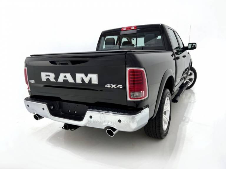 RAM - CLASSIC - 2022/2022 - Preta - Sob Consulta