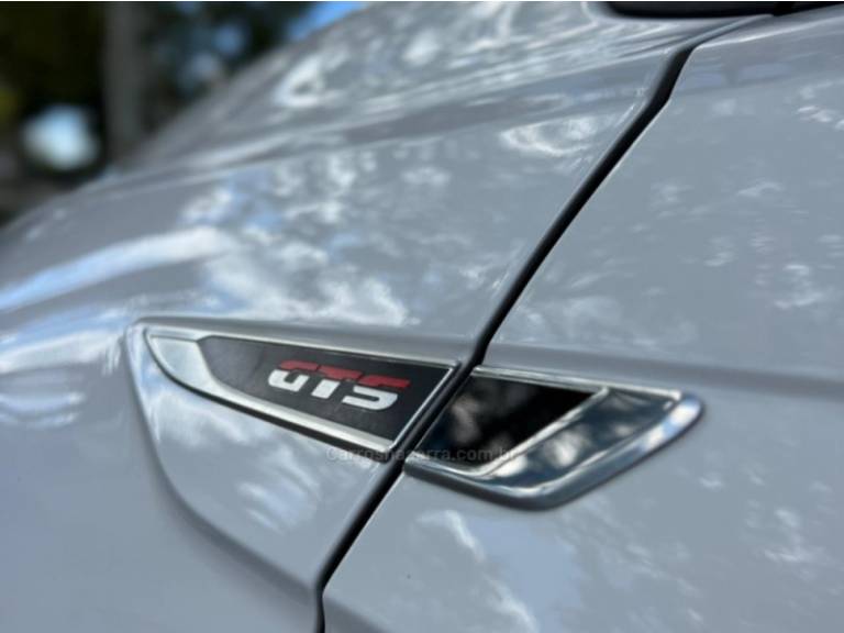 VOLKSWAGEN - POLO - 2021/2021 - Branca - R$ 114.000,00