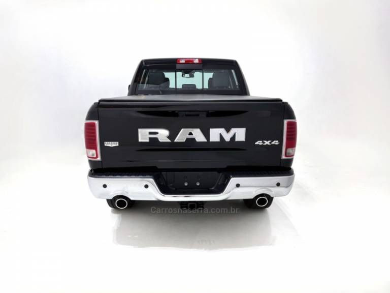 RAM - CLASSIC - 2022/2022 - Preta - Sob Consulta