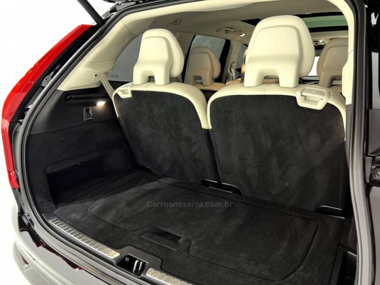 VOLVO - XC90 - 2019/2019 - Preta - Sob Consulta