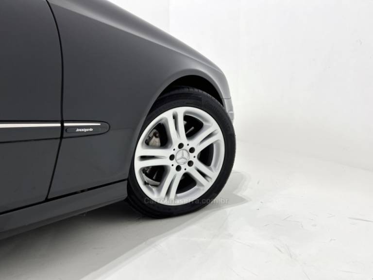MERCEDES-BENZ - E 350 - 2007/2007 - Preta - Sob Consulta