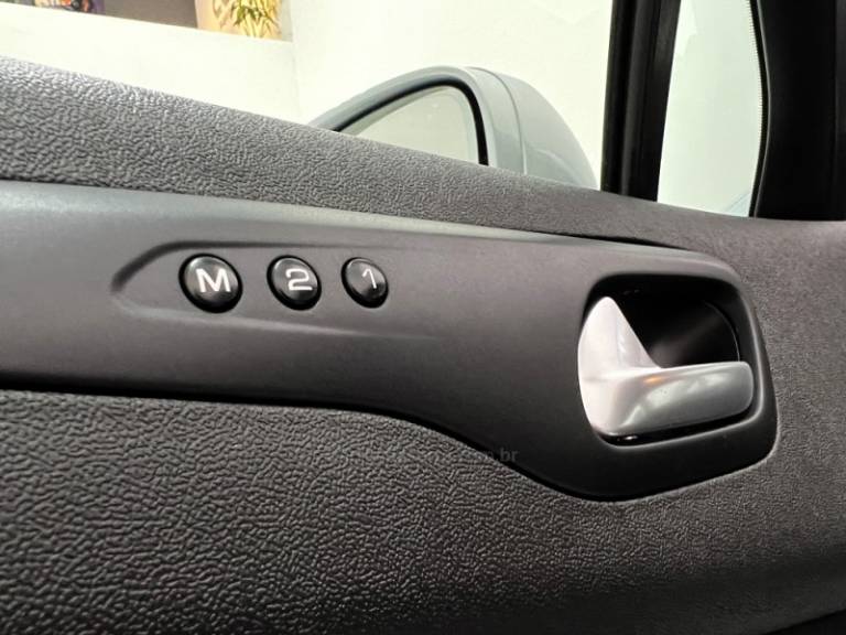 CITROËN - C5 - 2009/2009 - Prata - Sob Consulta