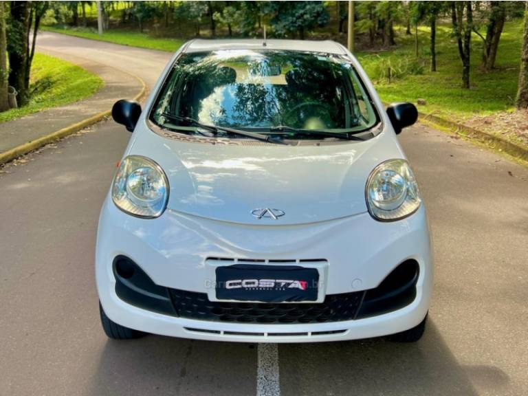 CHERY - QQ - 2018/2018 - Branca - R$ 34.900,00
